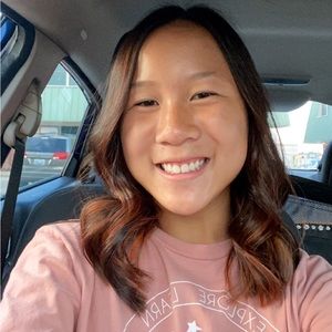 Meet your Posher, Michaela